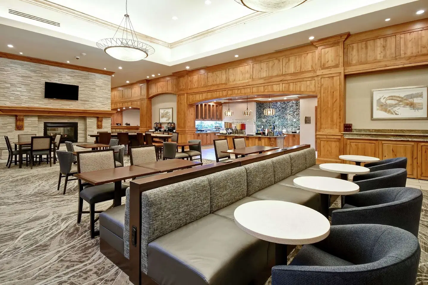 Homewood Suites by Hilton Boise Bar