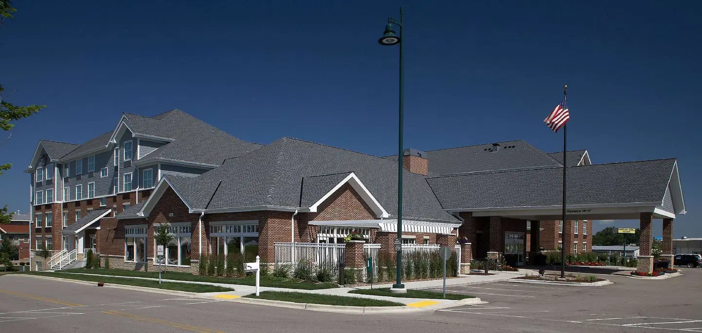 Homewood Suites by Hilton Madison West EXTERIOR