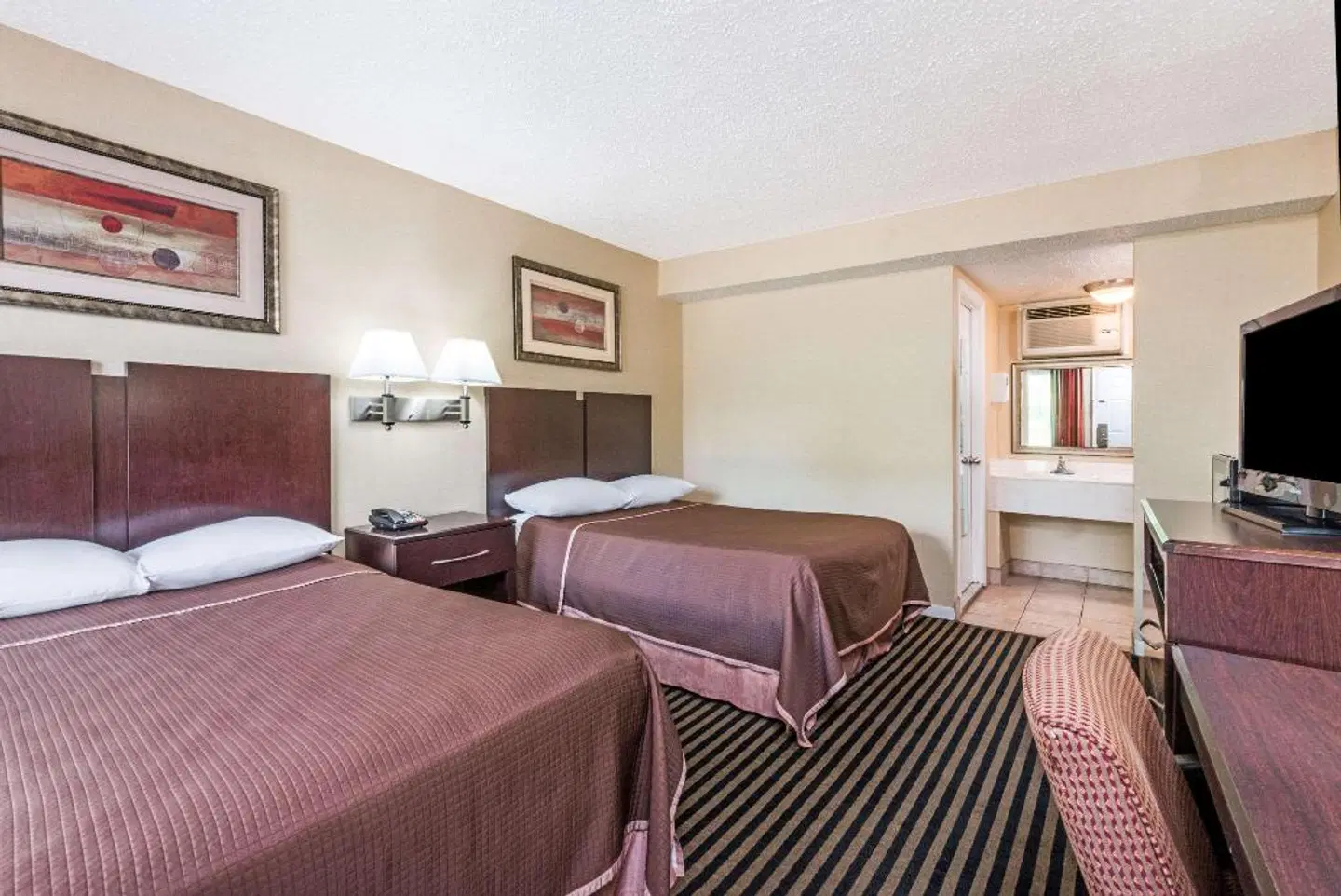 Howard Johnson by Wyndham Hartford South - Rocky Hill ROOM_EXAMPLE