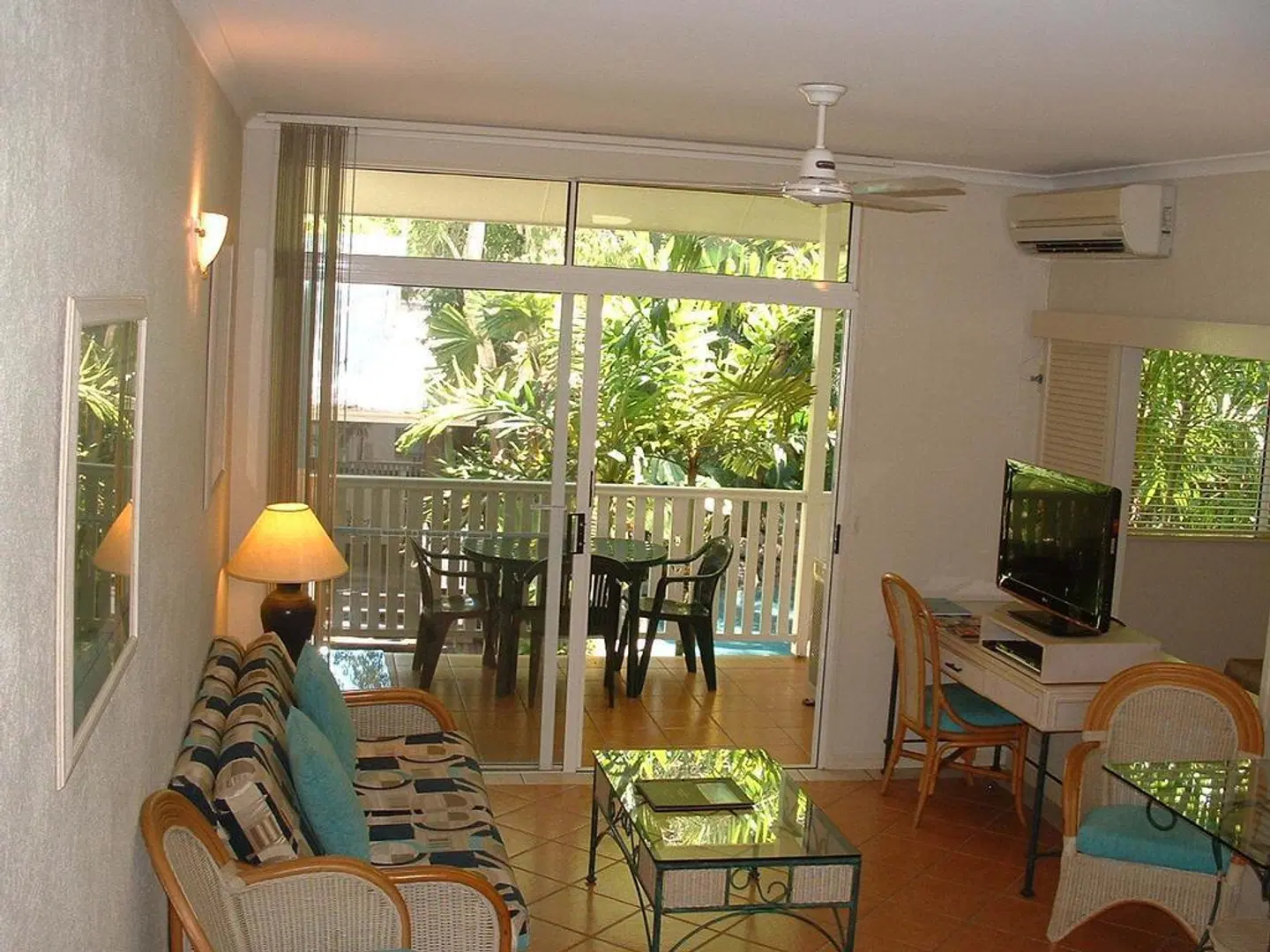 Palm Cove Tropic Apartments ROOM_EXAMPLE