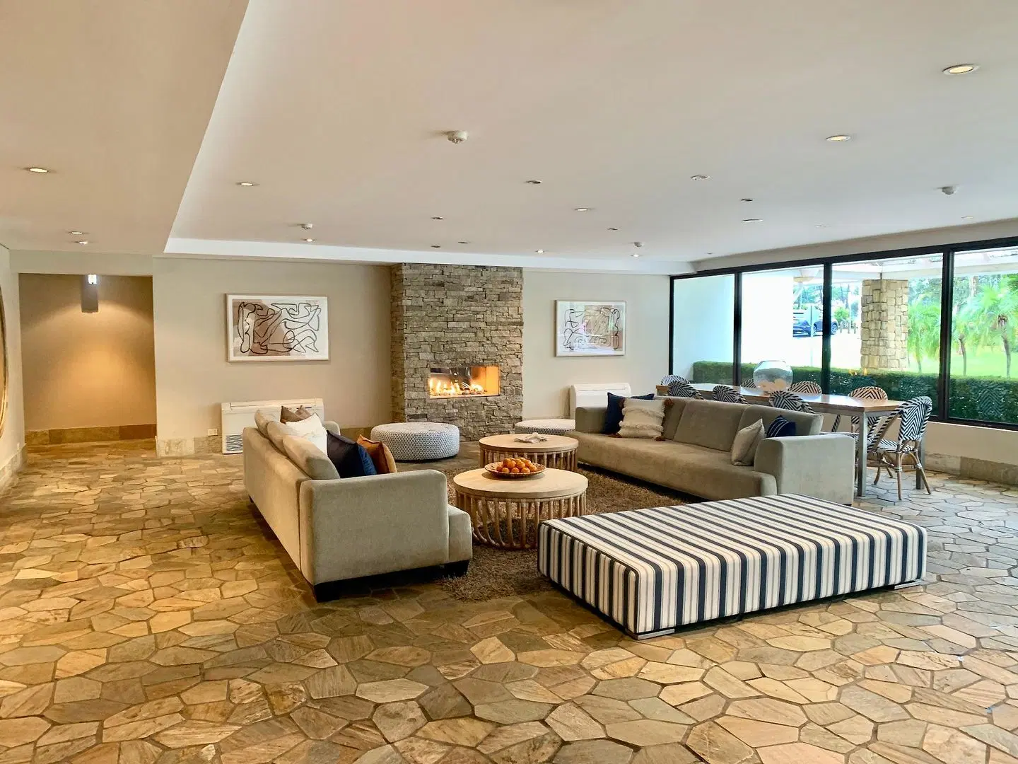 Waves Byron Bay ROOM_EXAMPLE