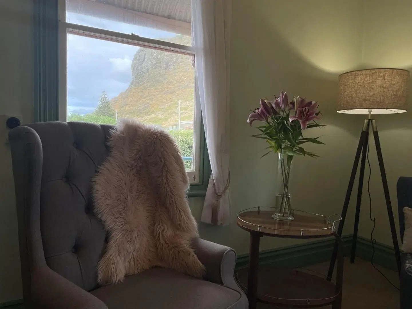 Hanlon House ROOM_EXAMPLE