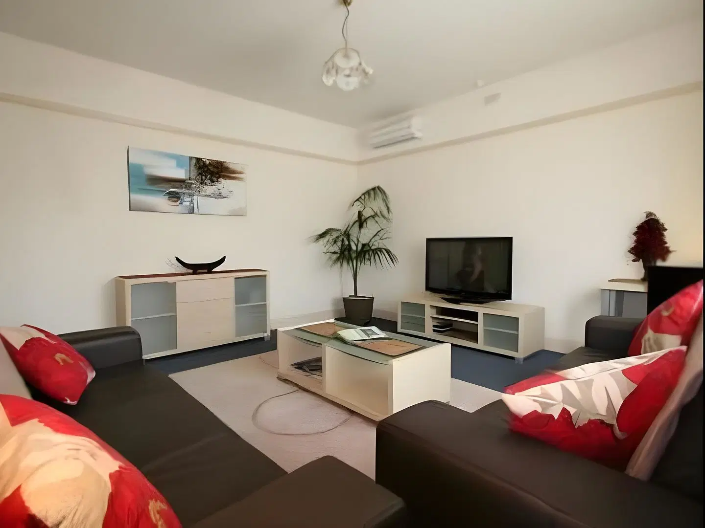 Moonah Central Apartments ROOM_EXAMPLE