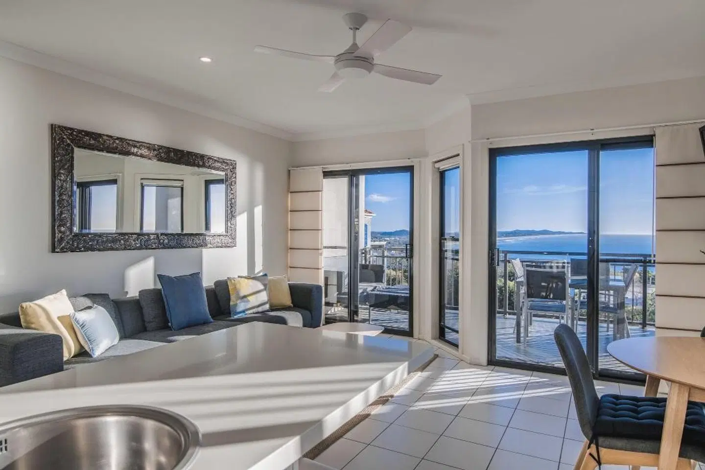 The Point Coolum LOUNGE_LOBBY