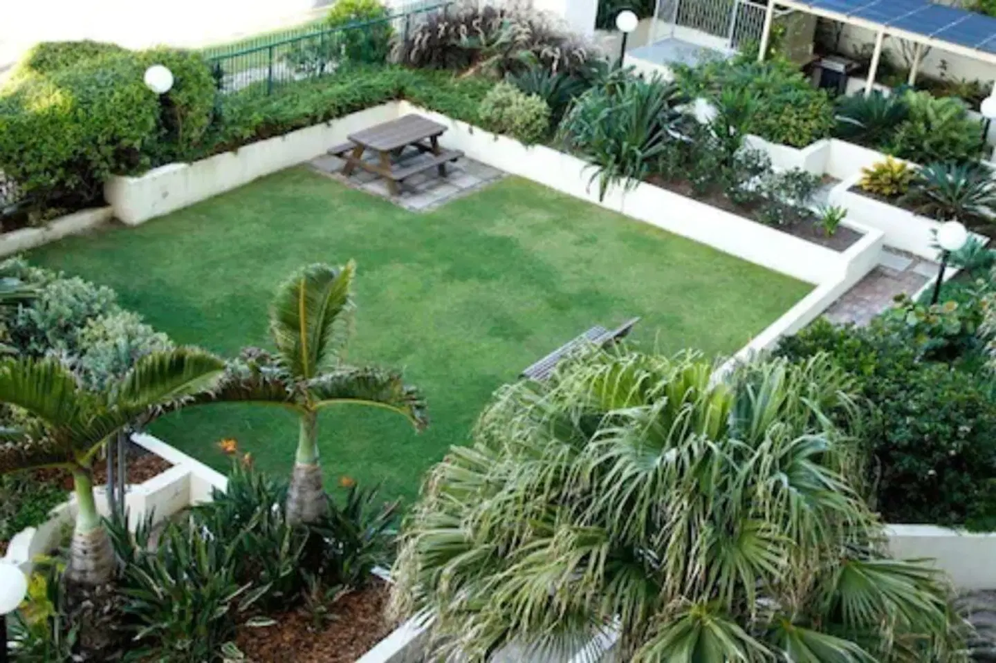 Coolum Caprice Garten