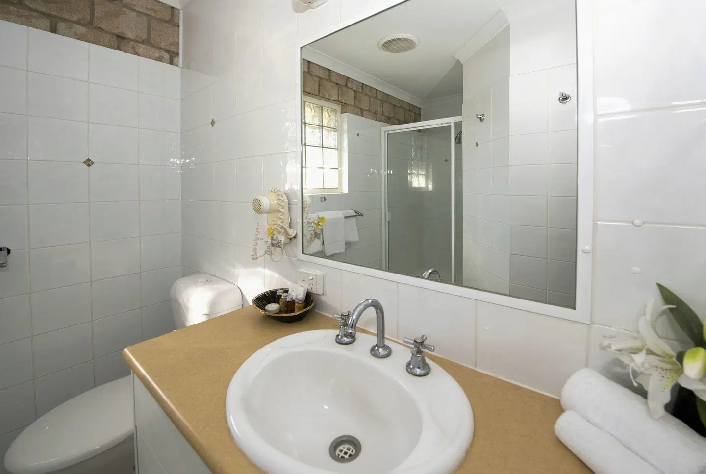 Great Divide Motor Inn Badezimmer
