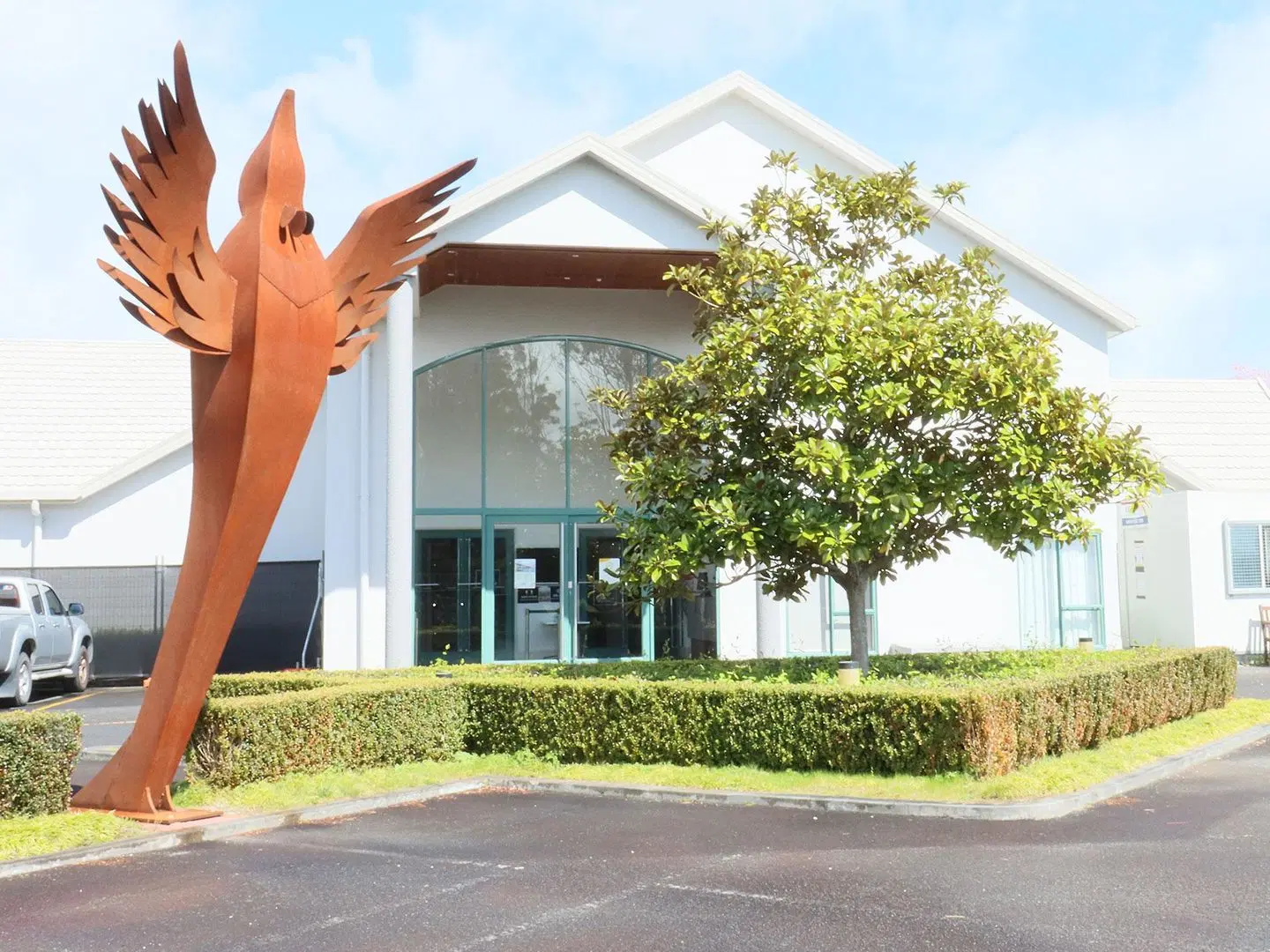 Hamilton Airport Hotel & Conference Centre EXTERIOR
