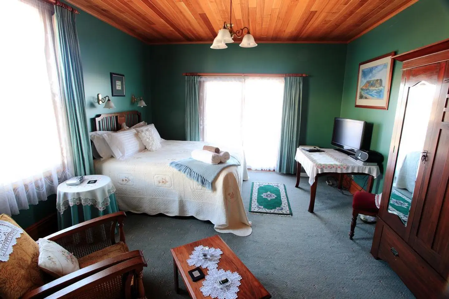 Hanlon House ROOM_EXAMPLE