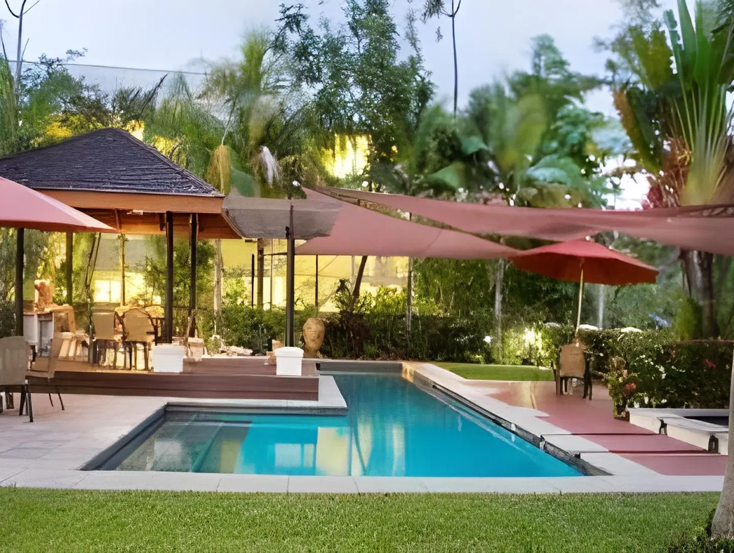 The Mediterranean Port Douglas EXTERIOR