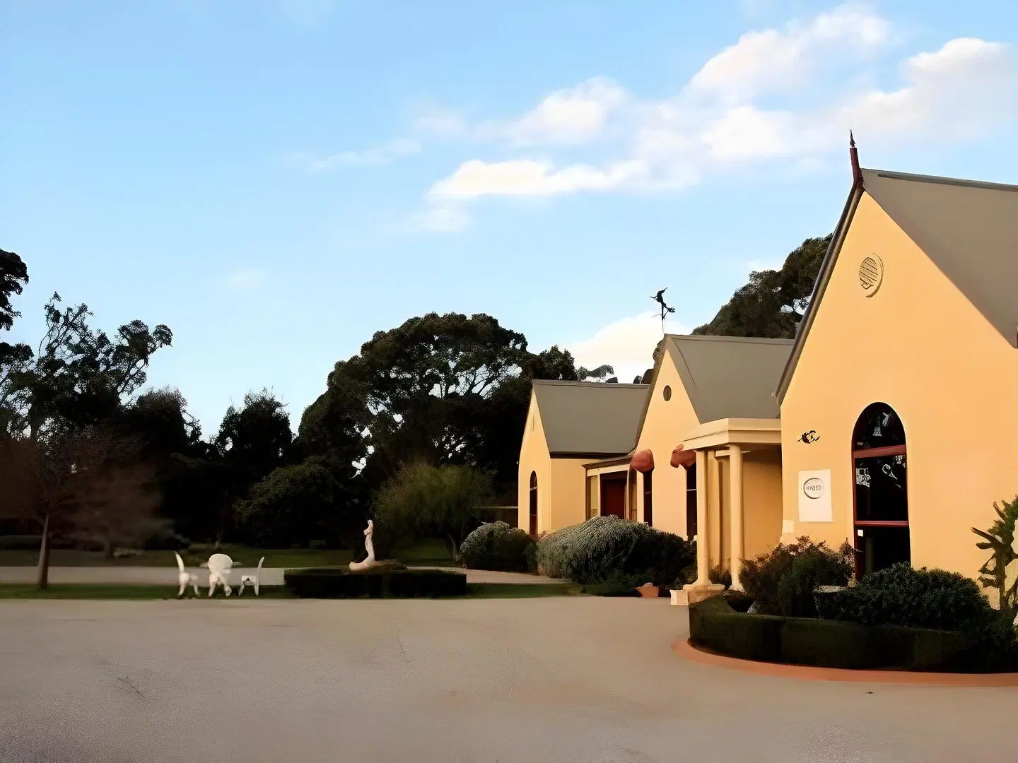 Tranquilles Bed & Breakfast EXTERIOR