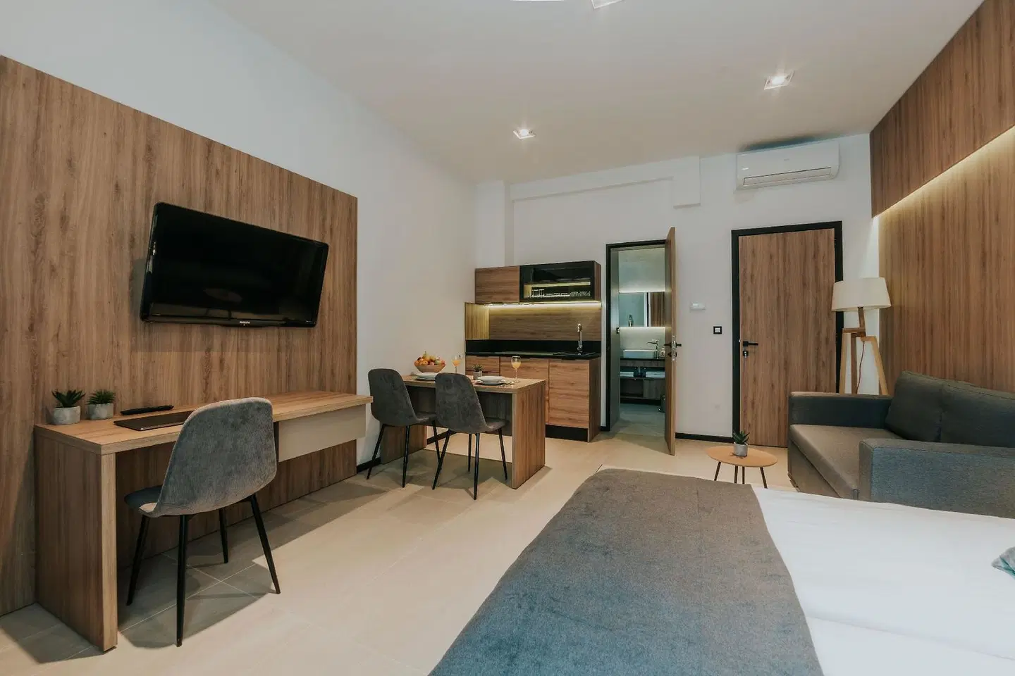 Apricot Luxe Apartments ROOM_EXAMPLE