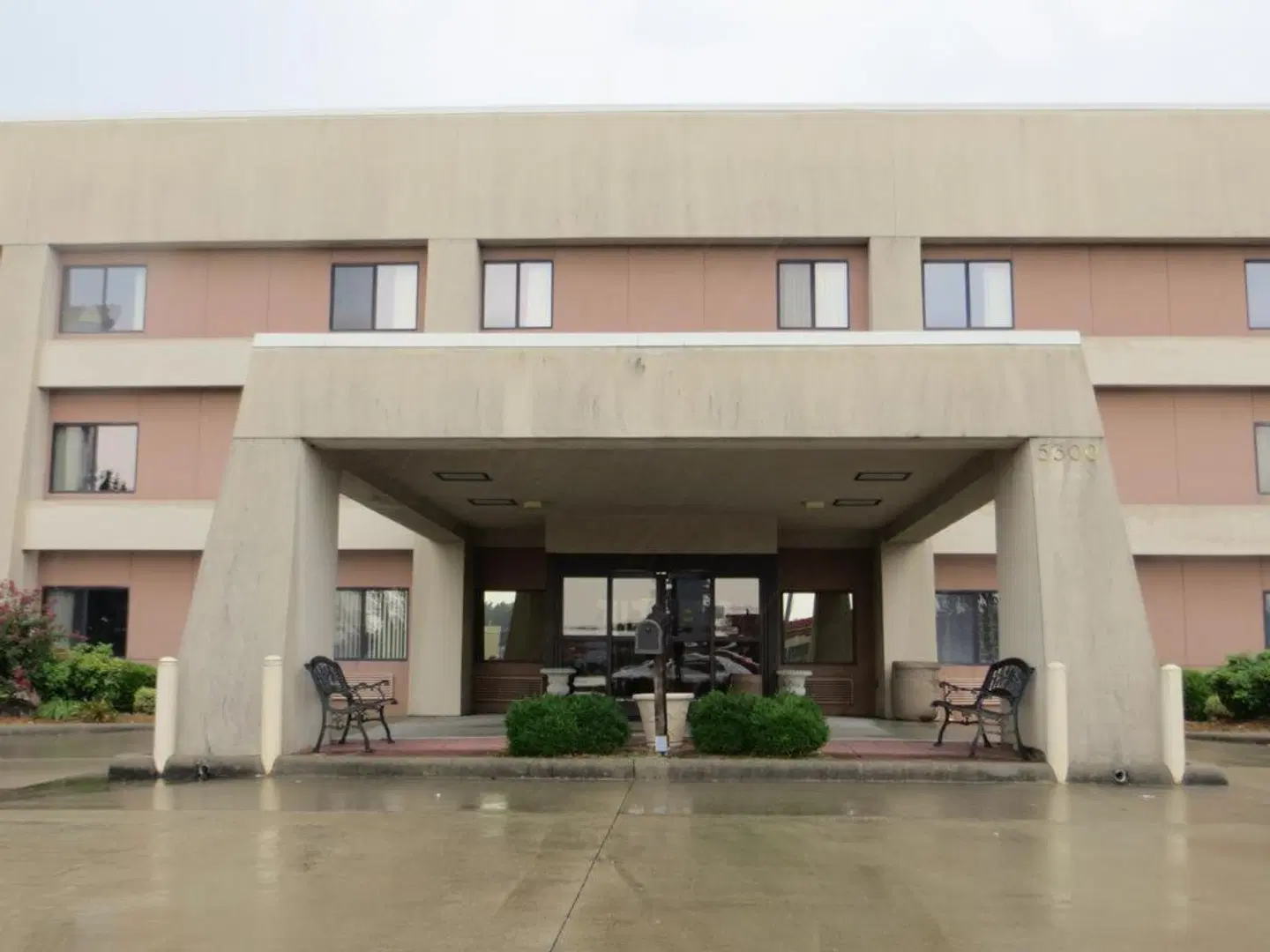 Baymont by Wyndham Paducah EXTERIOR