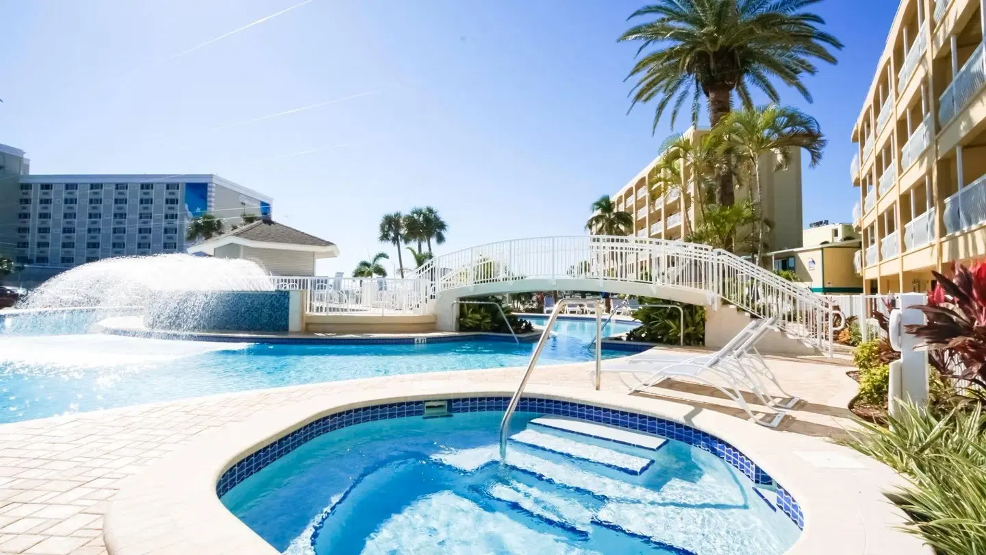 Coral Reef Resort OUTDOOR_POOL