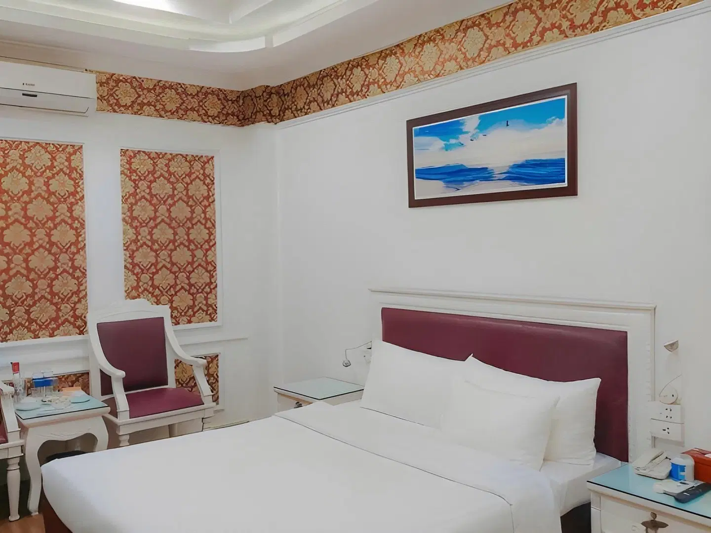 A25 Hotel Dich Vong Hau ROOM_EXAMPLE