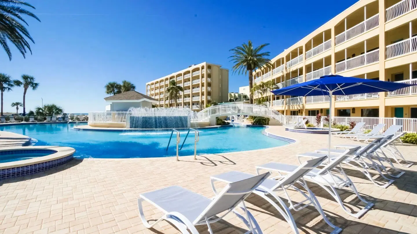 Coral Reef Resort OUTDOOR_POOL