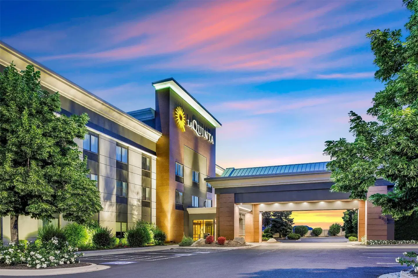 La Quinta Inn & Suites Twin Falls EXTERIOR