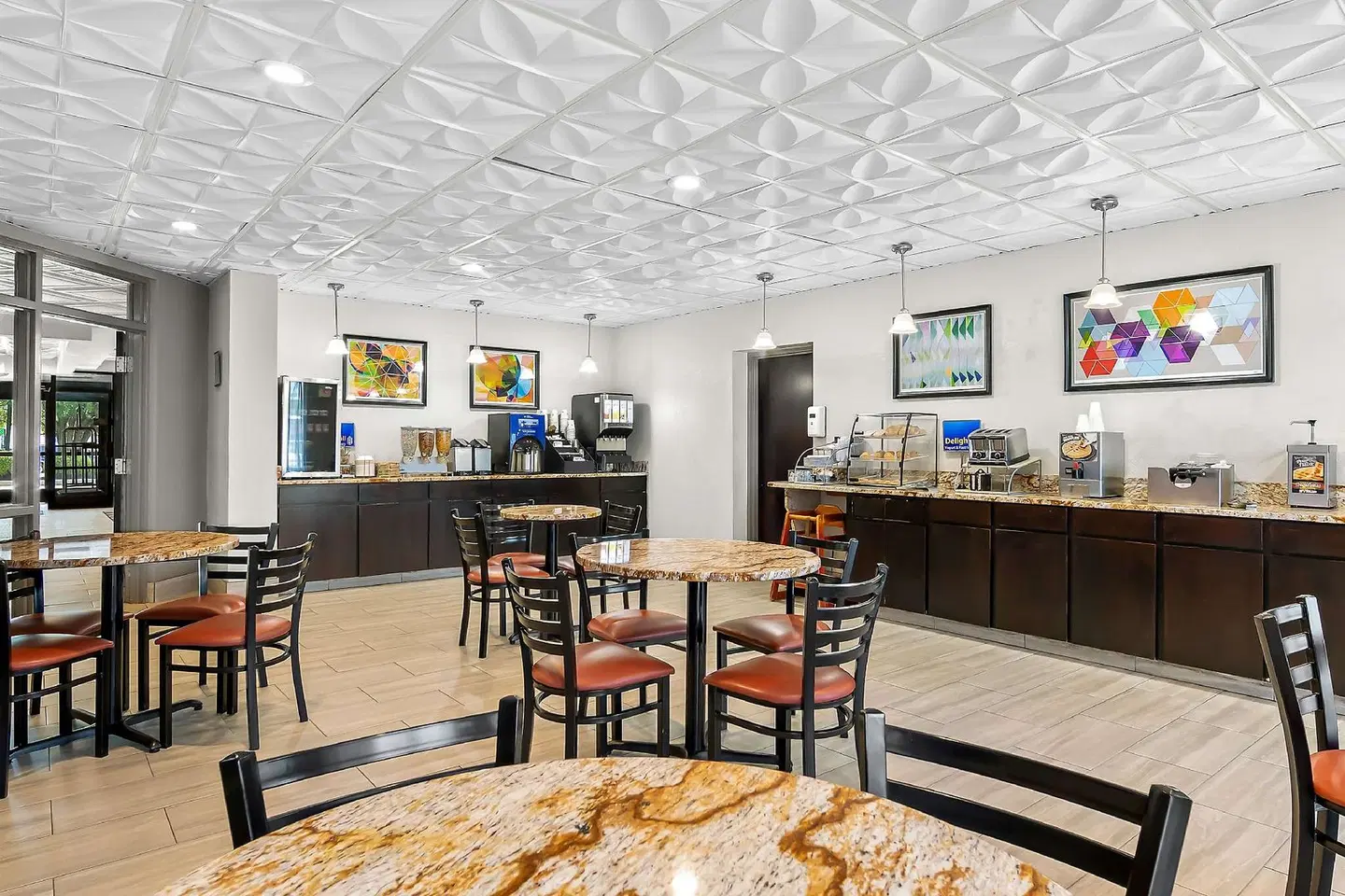 Best Western Knoxville Suites - Downtown Bar