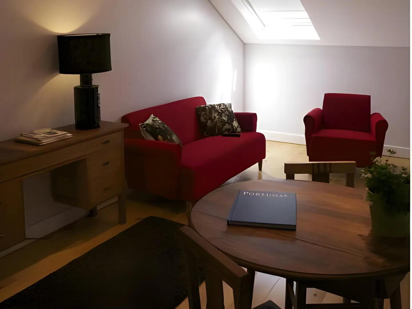 Cacilhas Guest Apartments ROOM_EXAMPLE