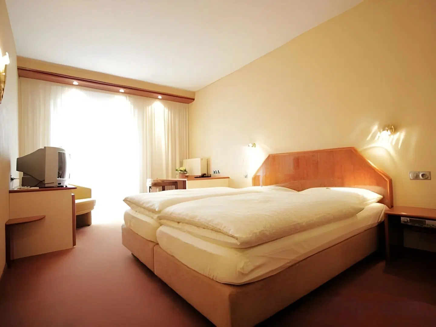 Hotel Sonnenhof ROOM_EXAMPLE