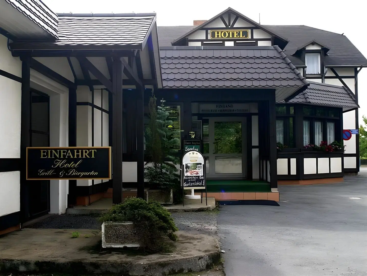 Garden EXTERIOR