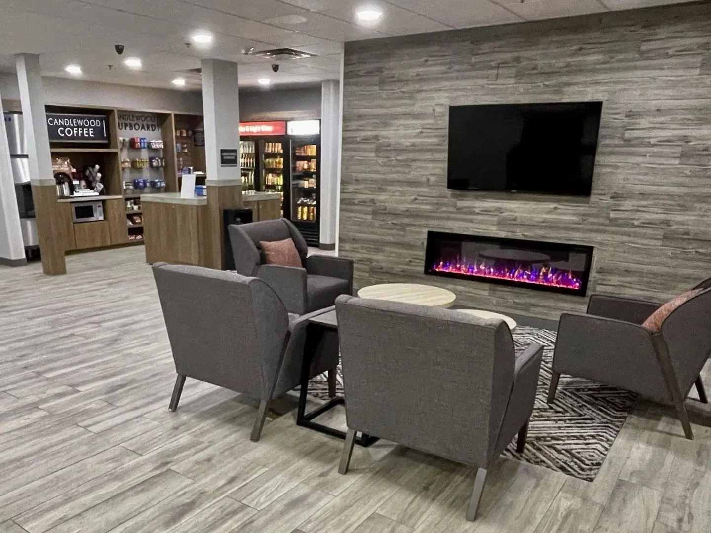 Candlewood Suites Tuscaloosa by IHG LOUNGE_LOBBY