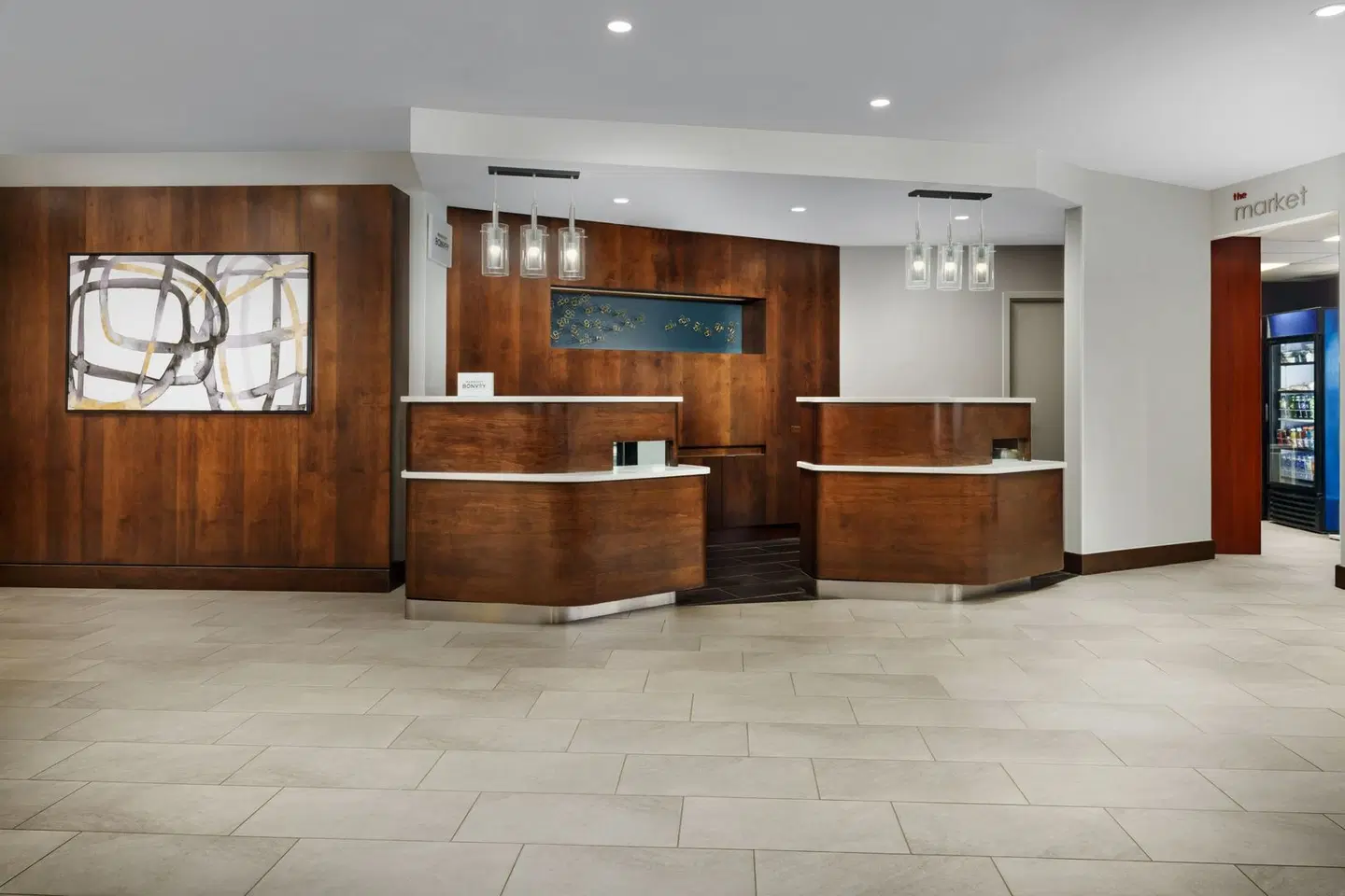 Courtyard by Marriott Manchester-Boston Regional Airport LOUNGE_LOBBY