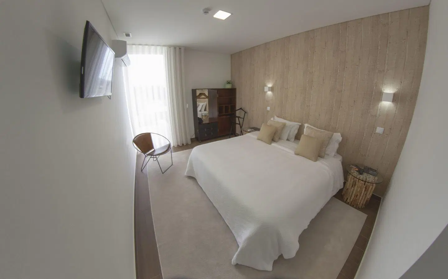 Quinta d'Anta Hotel & Surf Lodge ROOM_EXAMPLE