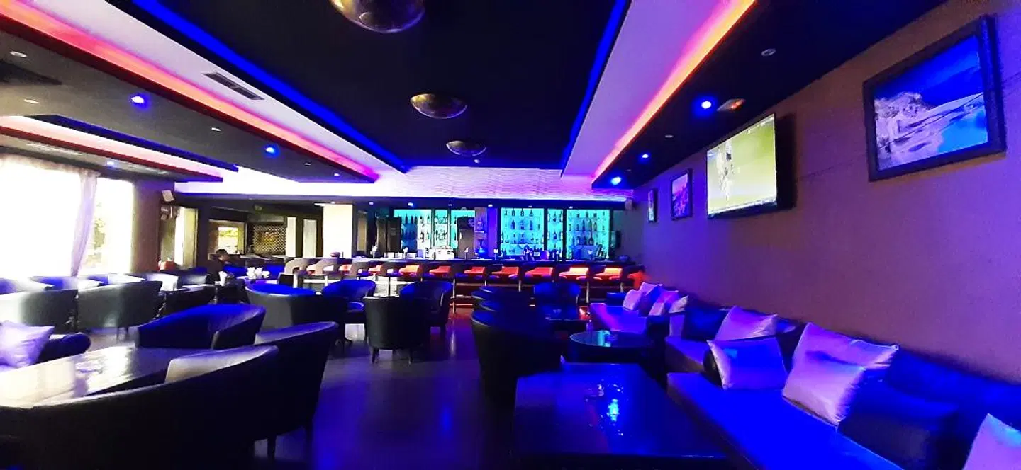 New Farah Hotel Bar