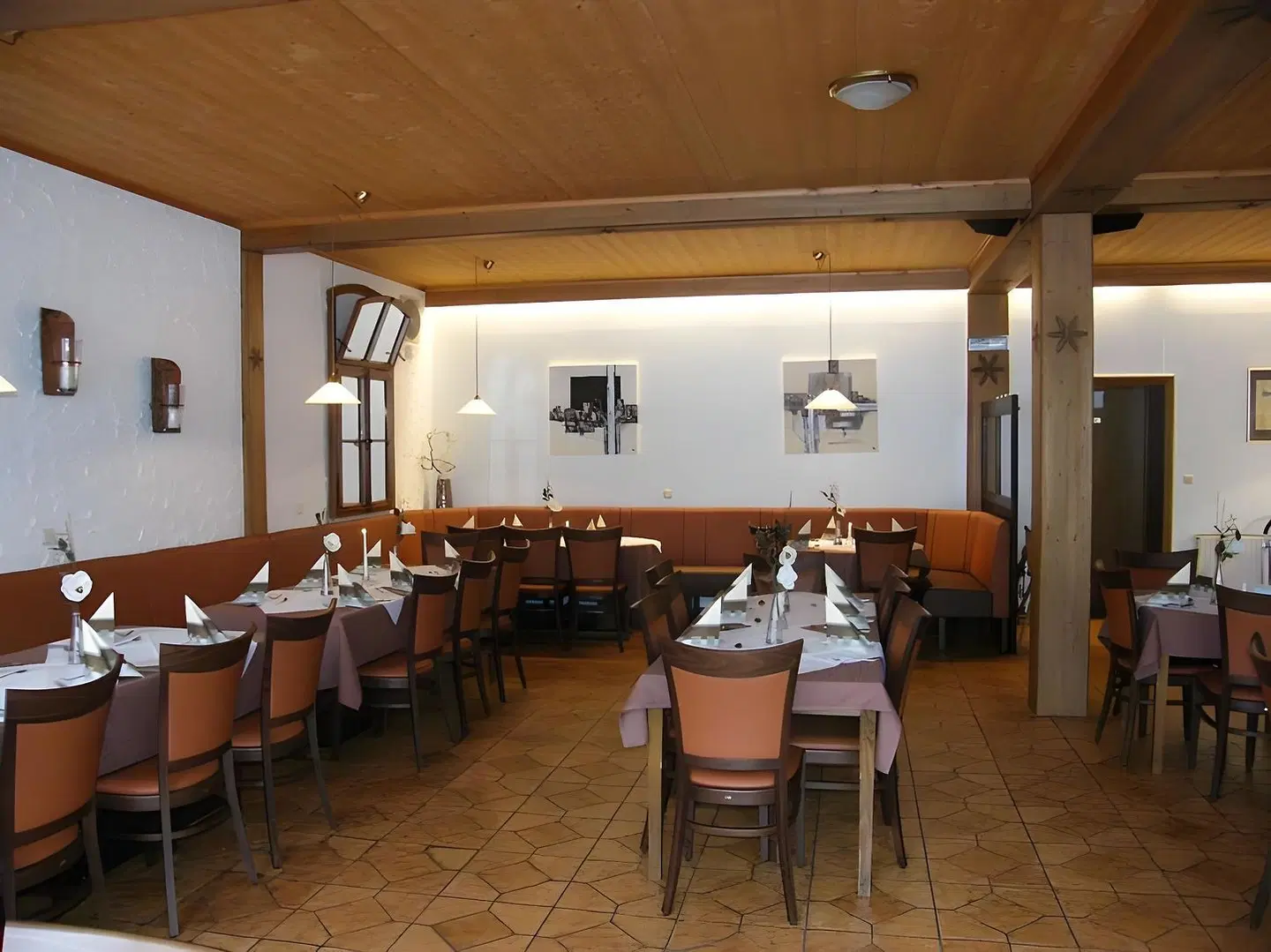 Pfeifferling Restaurant