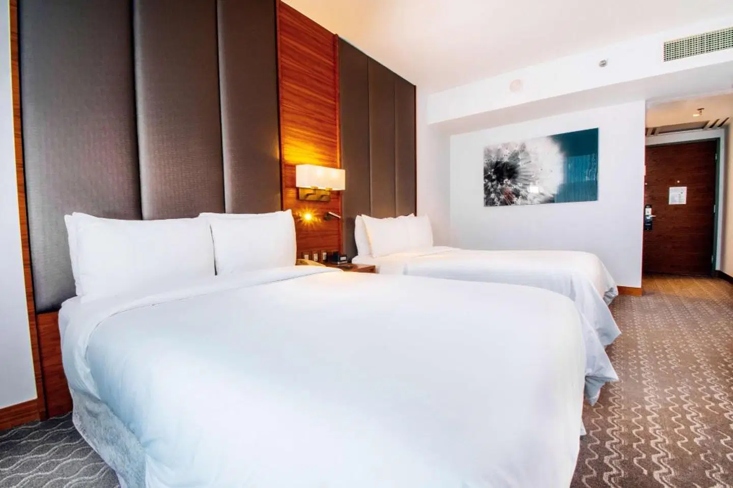DoubleTree by Hilton Hotel Mexico City Santa Fe ROOM_EXAMPLE