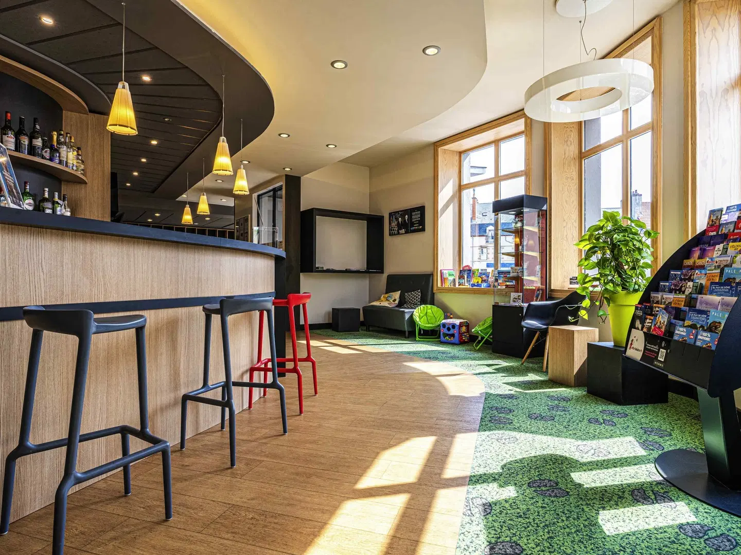 ibis Styles Moulins Centre Bar