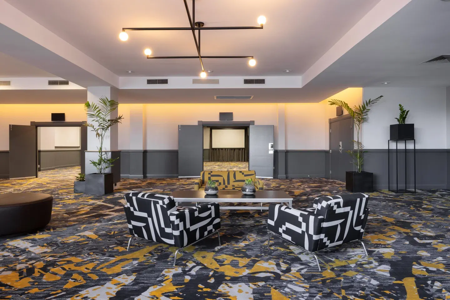 voco Brisbane City Centre by IHG LOUNGE_LOBBY