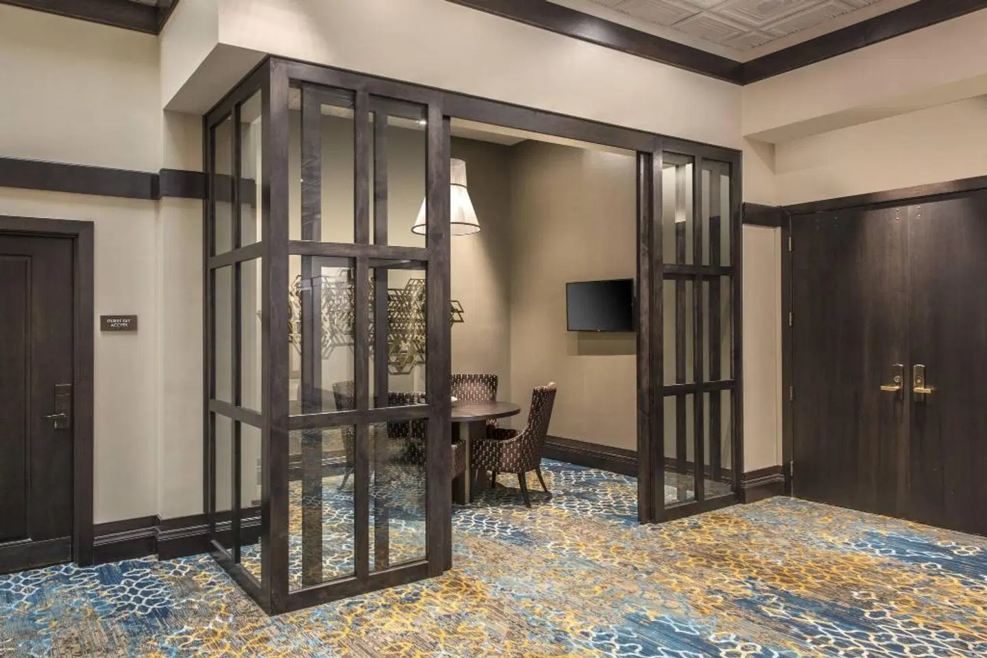 Courtyard by Marriott Denver Downtown ROOM_EXAMPLE