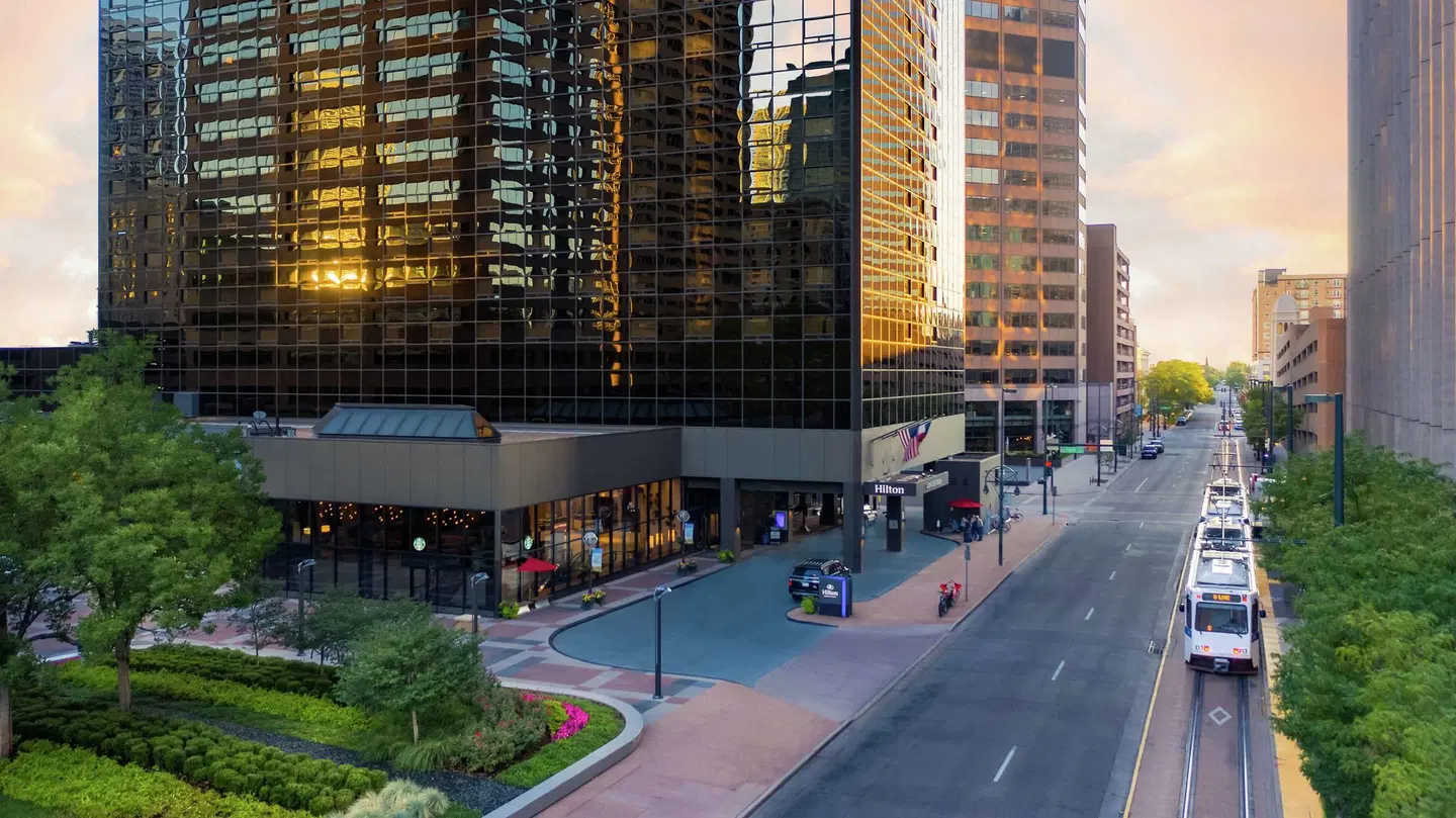 Hilton Denver City Center EXTERIOR