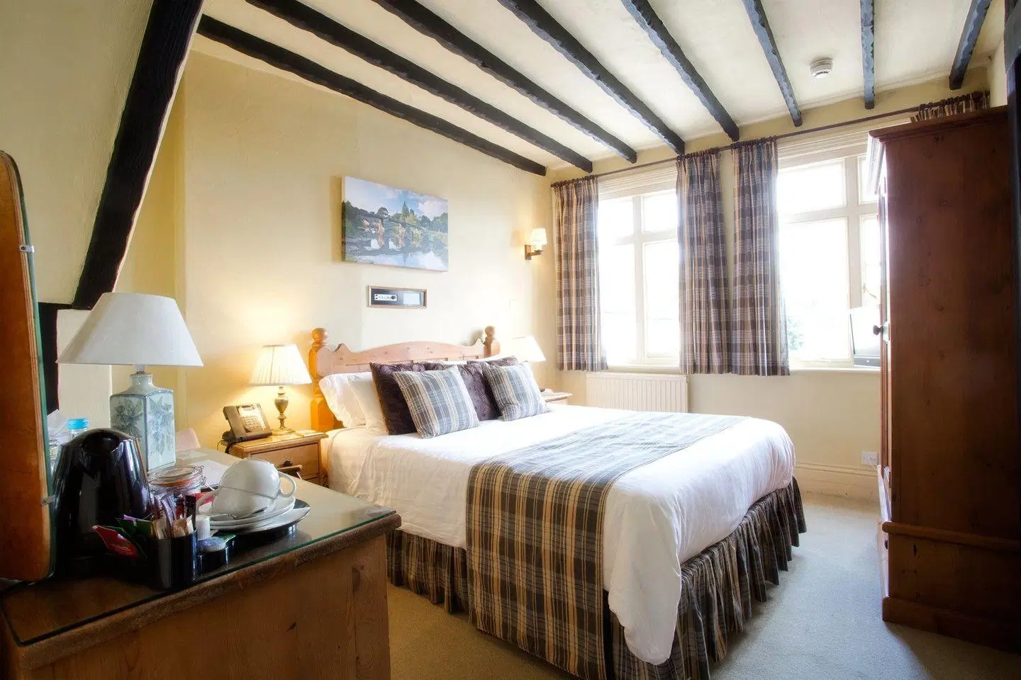 The Rock Inn ROOM_EXAMPLE