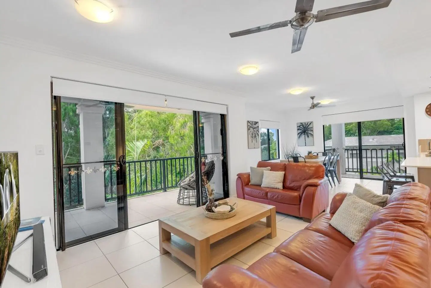 Elysium Apartments LOUNGE_LOBBY