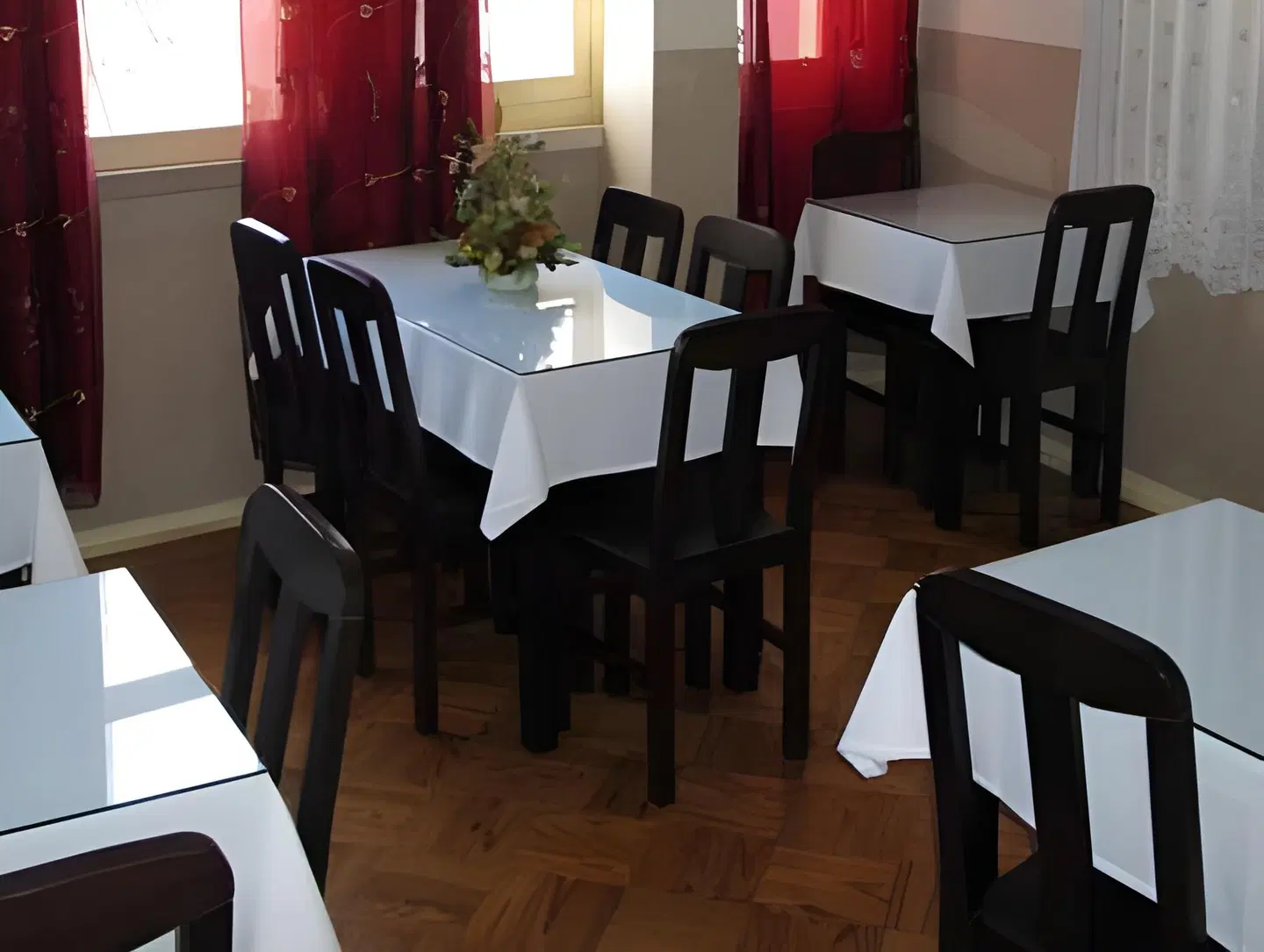 Moderna Restaurant