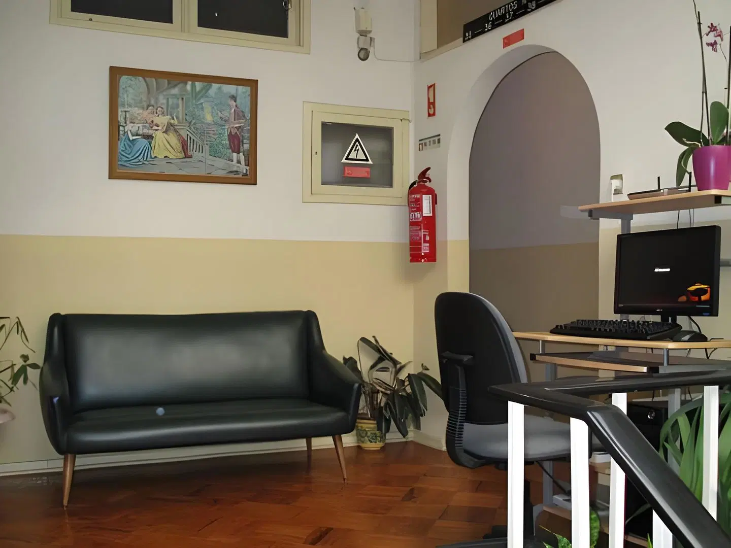 Moderna LOUNGE_LOBBY