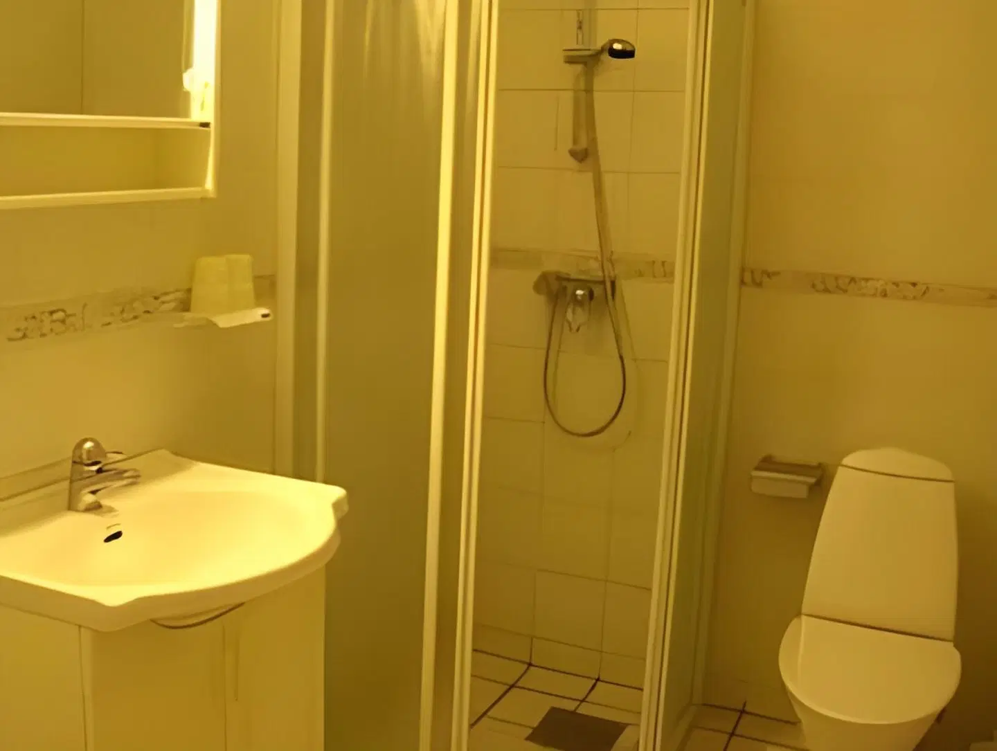 Boende Visby Badezimmer