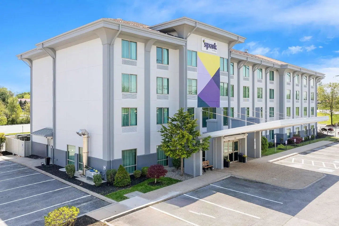 Spark by Hilton Exton EXTERIOR