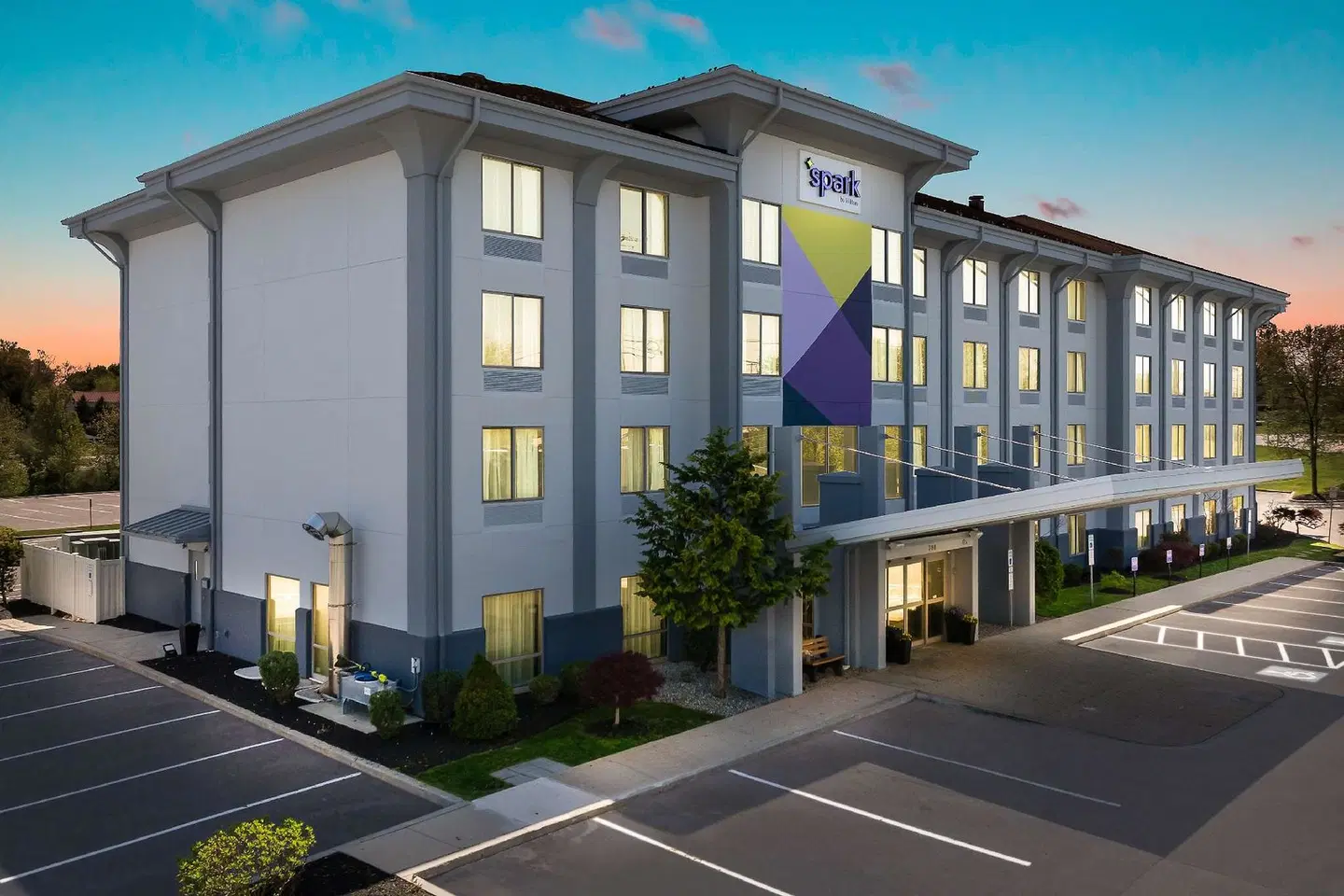 Spark by Hilton Exton EXTERIOR