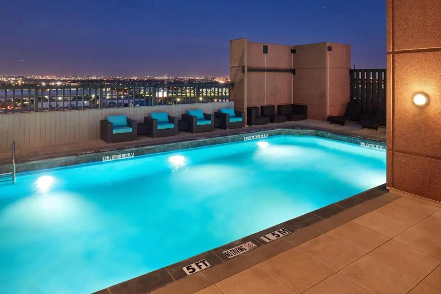 The Westin Dallas Fort Worth Airport OUTDOOR_POOL