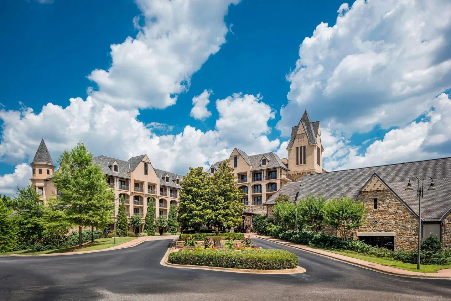 Renaissance Birmingham Ross Bridge Golf Resort & Spa EXTERIOR