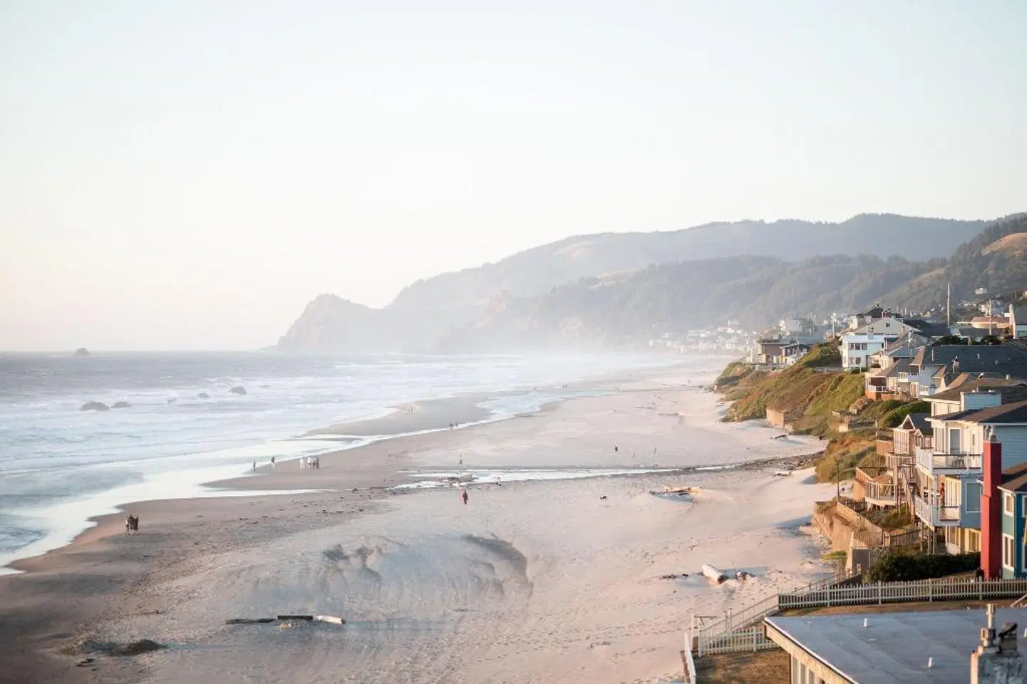 Surftides Lincoln City Strand