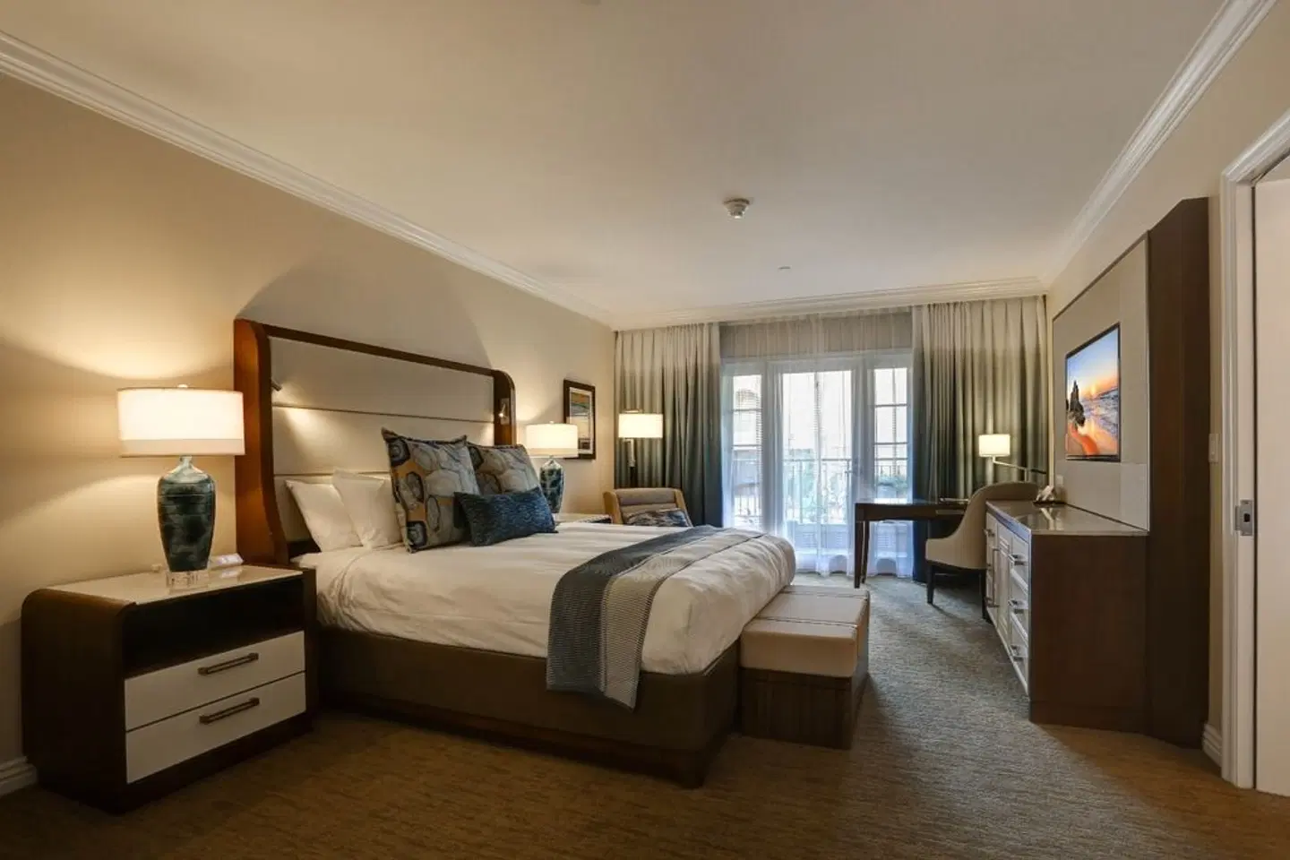 Balboa Bay Resort ROOM_EXAMPLE
