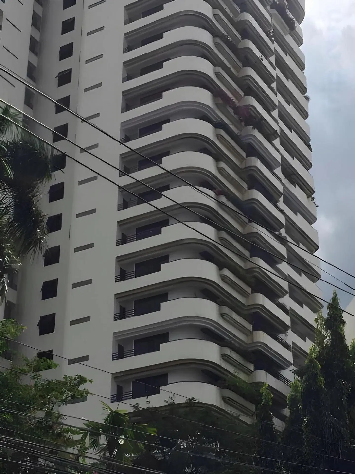 The Promenade EXTERIOR