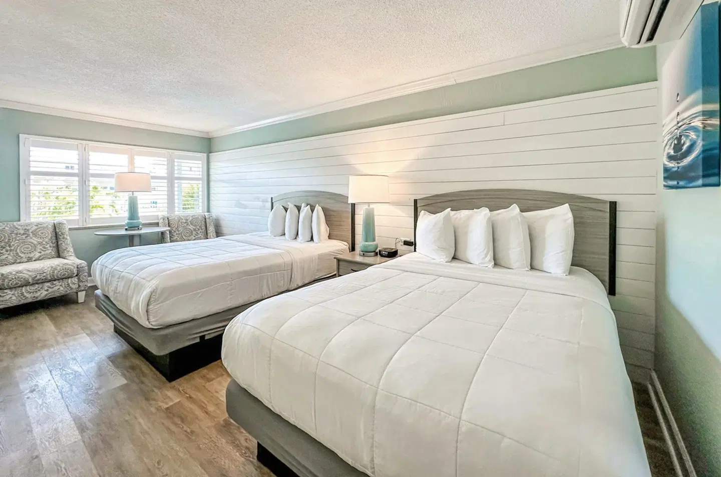 Thunderbird Beach Resort ROOM_EXAMPLE
