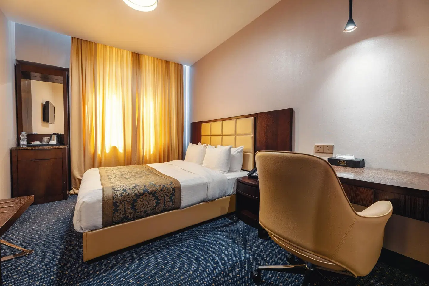 KMM Hotel ROOM_EXAMPLE