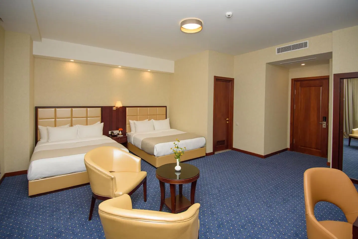 KMM Hotel ROOM_EXAMPLE