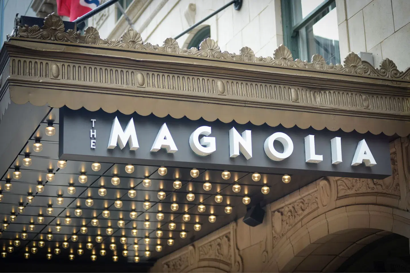 Magnolia Hotel St. Louis EXTERIOR